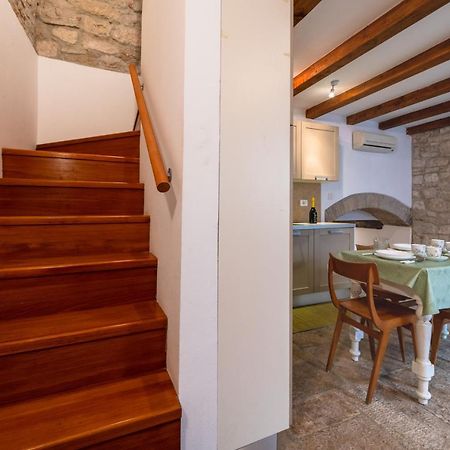 Apartment Blue Bay Free Parking Rovinj Exterior photo