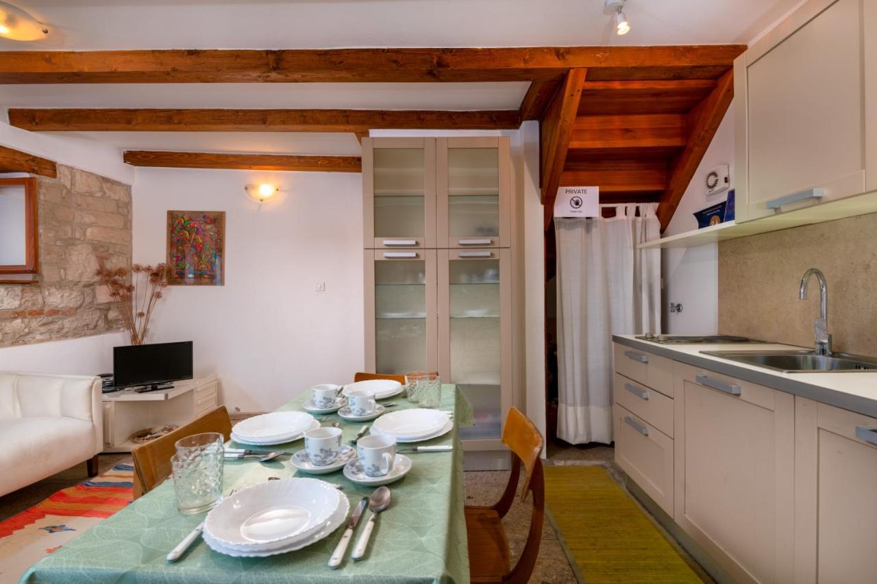 Apartment Blue Bay Free Parking Rovinj Exterior photo