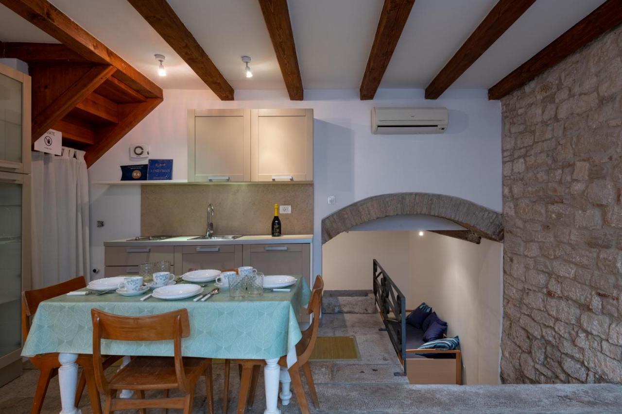Apartment Blue Bay Free Parking Rovinj Exterior photo